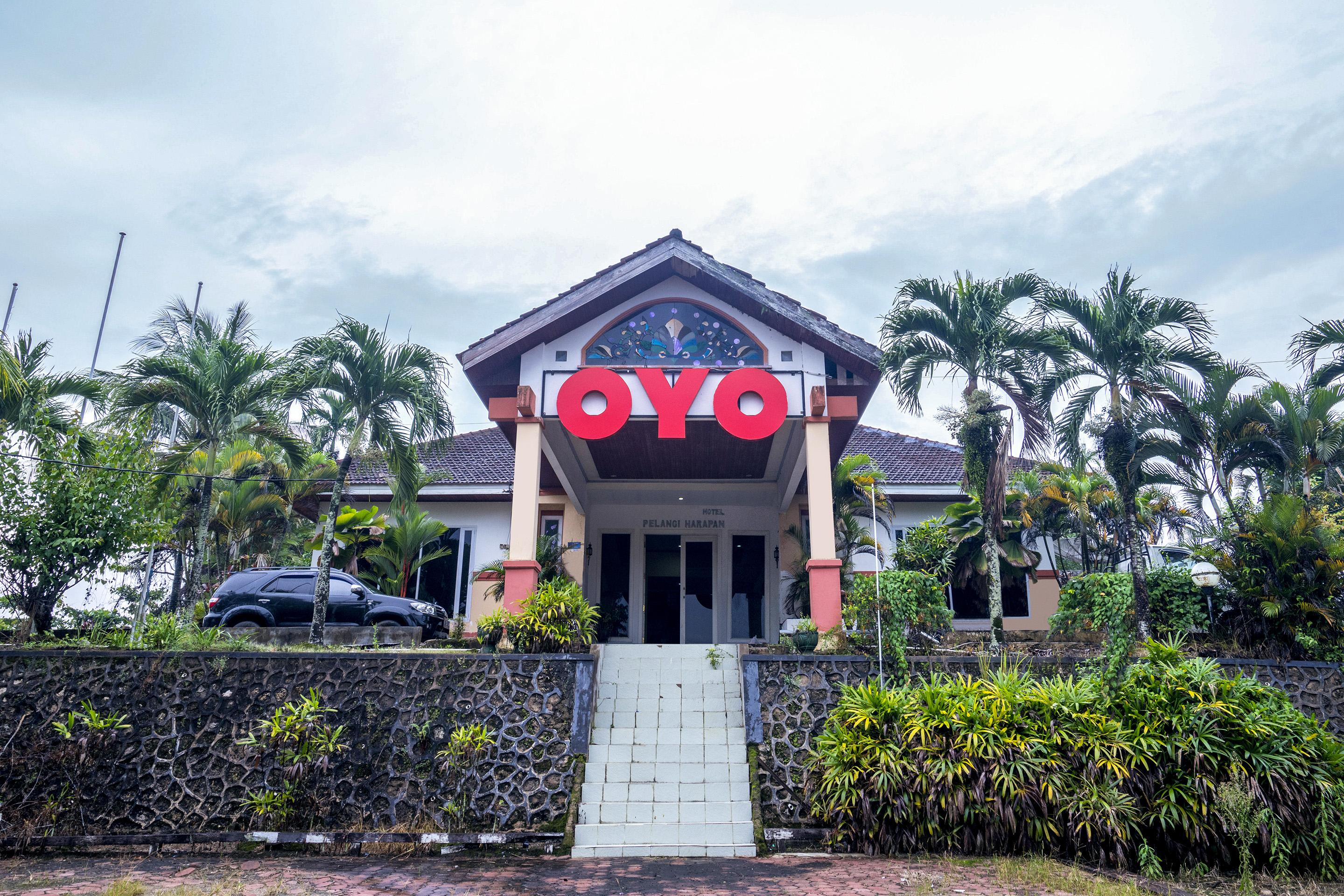 Oyo 1989 Hotel Pelangi Harapan Samarinda Kültér fotó